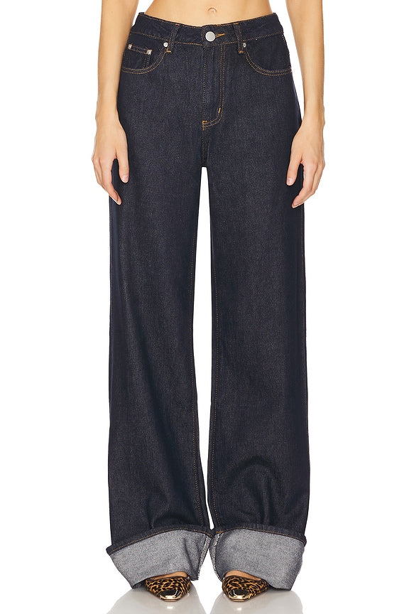Lisa Jeans in Dark Wash