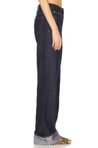 Lisa Jeans in Dark Wash