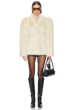 Estela Coat