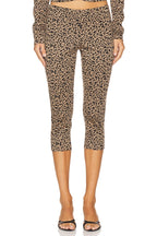 x REVOLVE Capri