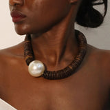 Sol Pearl Wooden Collar