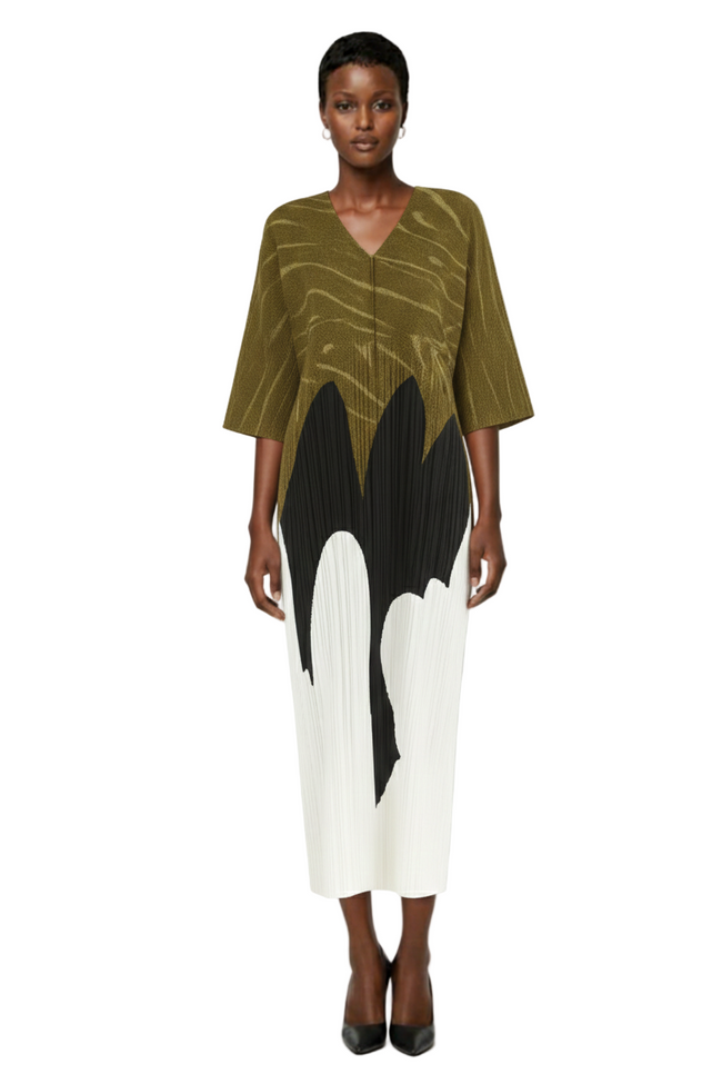 The Esi Wave Dress1 Hover Image