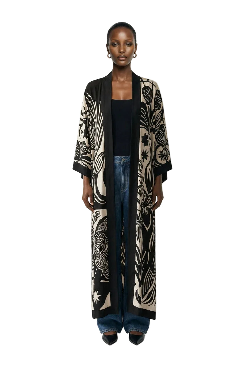 [PRE-ORDER]  Ivory Garden Kimono