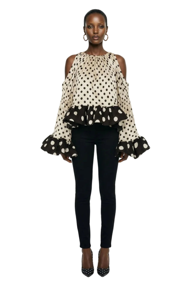 VOLUMINOUS RUFFLE SLEEVE TOP IN CREAM | Valenciani Hover Image