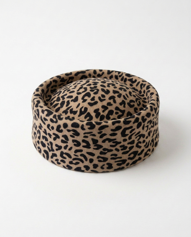 Audacious Leopard Print Wool Fedoras Hat Hover Image